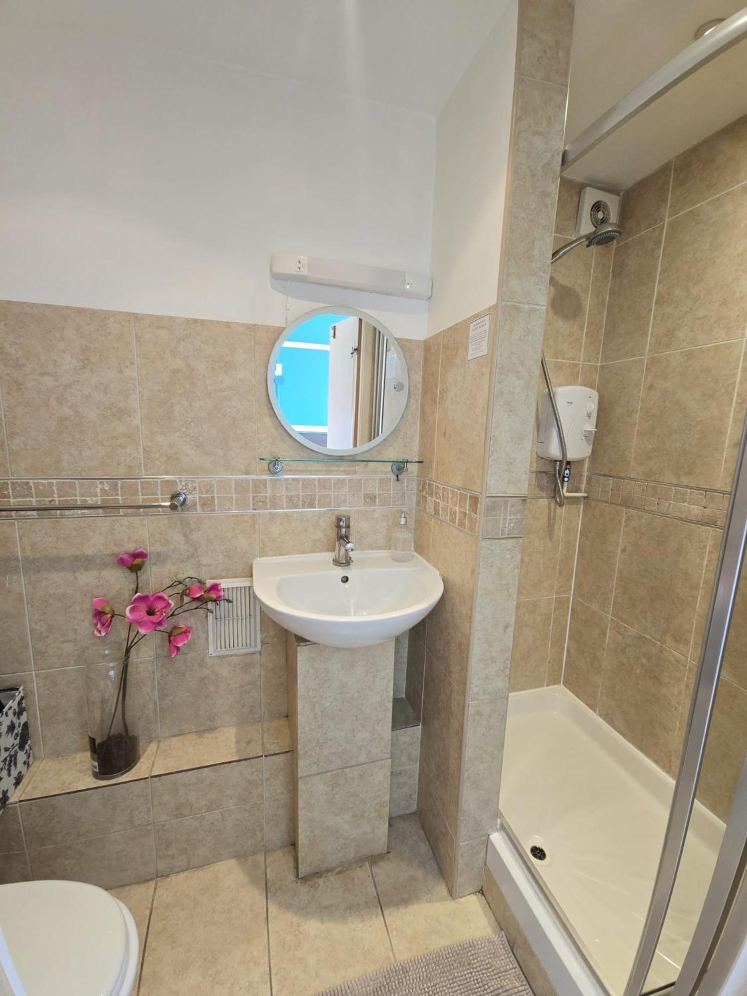 ברומלי Glendevon House Hotel מראה חיצוני תמונה