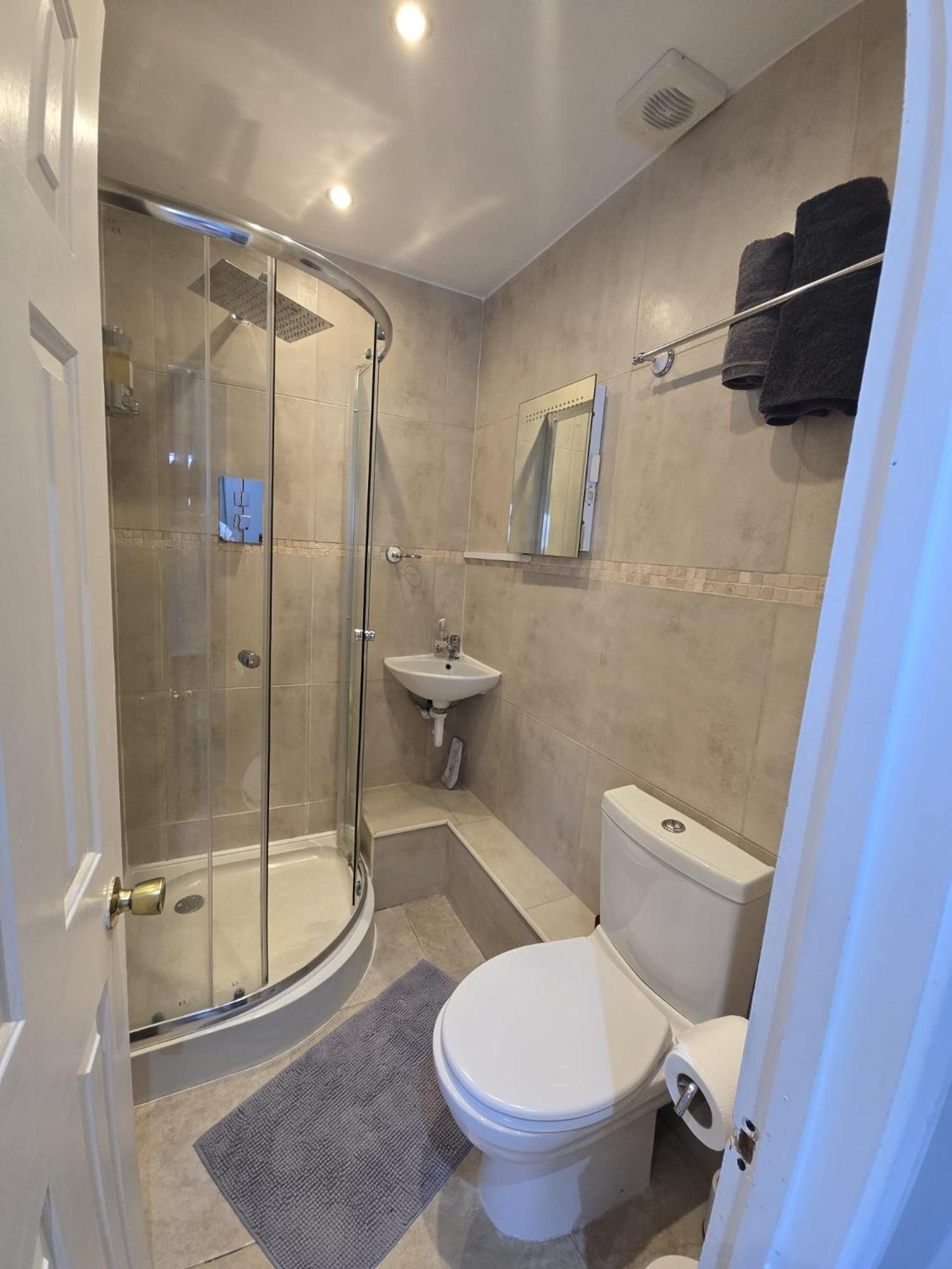 ברומלי Glendevon House Hotel מראה חיצוני תמונה